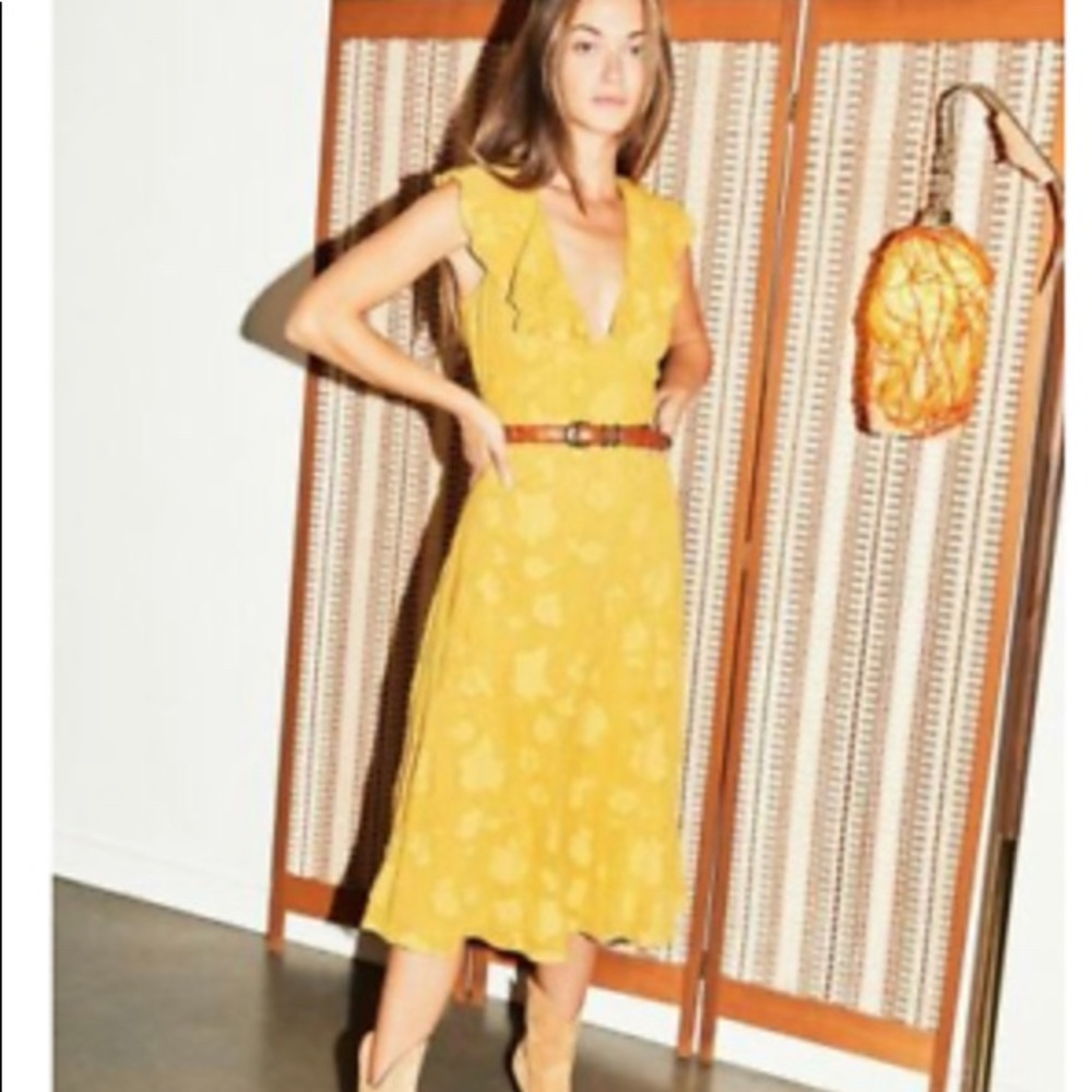 Yellow dress* please read description